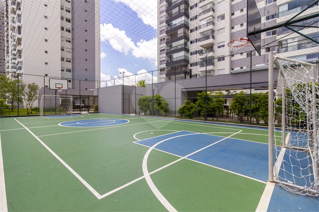 Apartamento à venda com 3 quartos, sendo 1 suíte,  em Jardim Vazani, São Paulo, SP