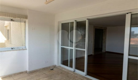 Apartamento à venda com 4 suítes em Jardim Leonor, São Paulo, SP
