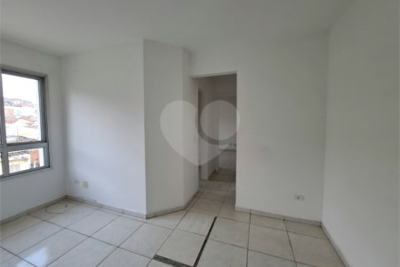 Apartamento à venda com 2 quartos em Parada Inglesa, São Paulo, SP
