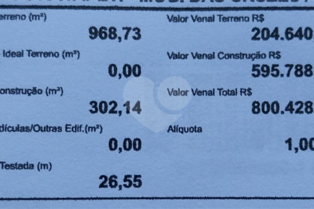 Casa Térrea à venda com 4 quartos, sendo 1 suíte,  em Parque dos Lagos, Mogi das Cruzes, SP