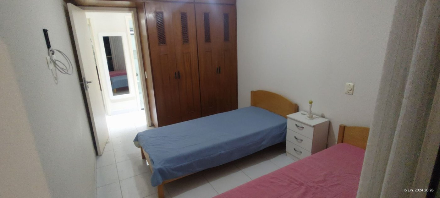 Apartamento com 3 dormitórios à venda, 92 m² por R$ 650.000,00 - Barra Funda - Guarujá/SP