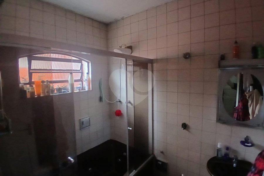 Casa Térrea à venda com 4 quartos, sendo 1 suíte, em Vila Mazzei, São Paulo, SP