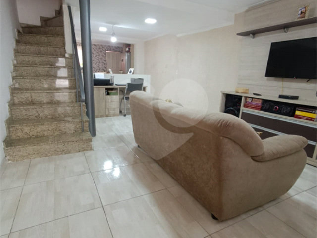 Sobrado à venda com 2 quartos em Vila Maria, São Paulo, SP