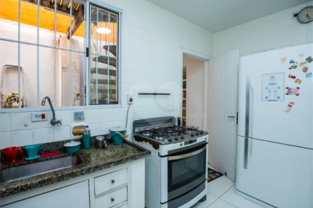Casa à venda com 2 quartos, sendo 1 suíte, em Jardim Paulistano, São Paulo, SP