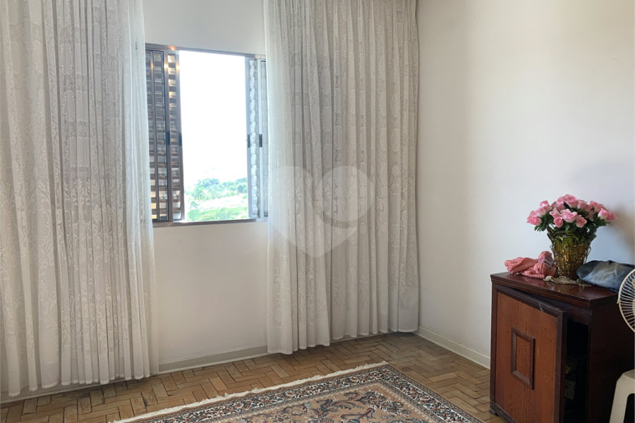 Sobrado à venda com 4 quartos em Limão, São Paulo, SP