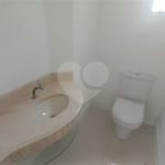 Apartamento à venda com 3 quartos, sendo 1 suíte,  em Vila Andrade, São Paulo, SP