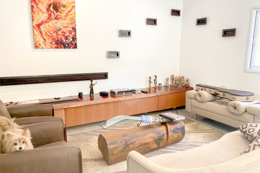 Casa à venda com 5 suítes no condomínio Suíça da Cantareira, Mairiporã - SP