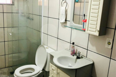 Sobrado à venda com 5 suítes em Vila Cordeiro, São Paulo, SP