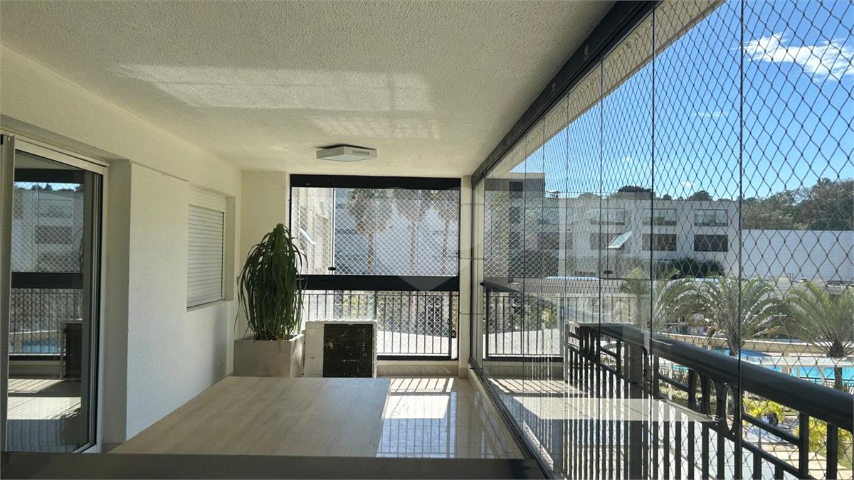Apartamento para alugar com 3 suítes em Santana, São Paulo, SP