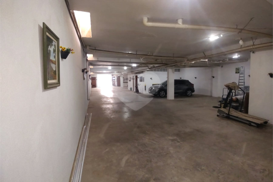 Casa à venda com 3 suítes no condomínio Morada das Hortênsias, São Paulo - SP