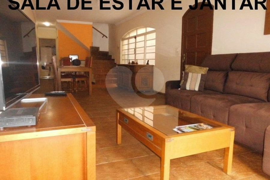 Sobrado à venda com 3 quartos, sendo 1 suíte, em Tremembé, São Paulo, SP