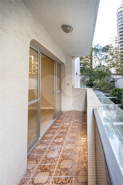 Apartamento à venda com 3 quartos, sendo 1 suíte, em Perdizes, São Paulo, SP