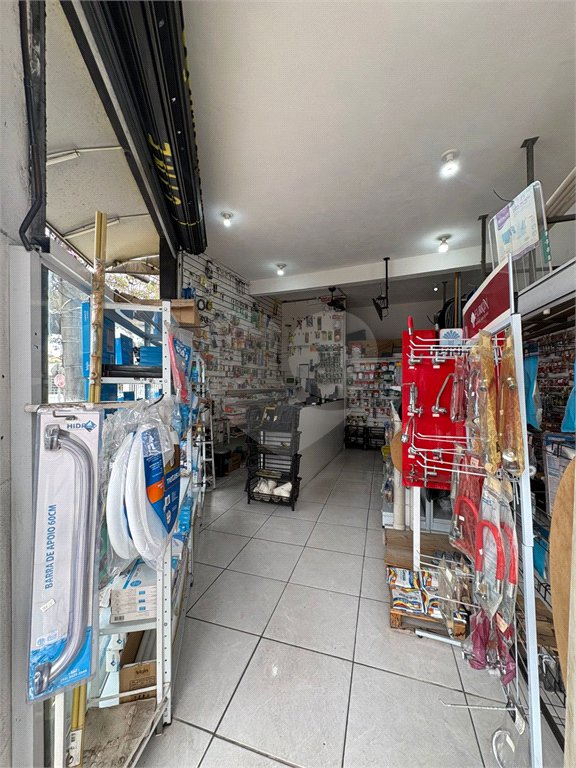 Salão para alugar em Vila Acoreana, Poá, SP