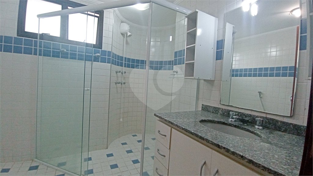 Apartamento à venda com 3 suítes no Centro, Vinhedo, SP