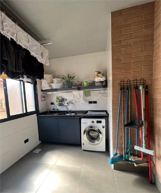 Sobrado à venda com 2 suítes em Vila Sabrina, São Paulo, SP