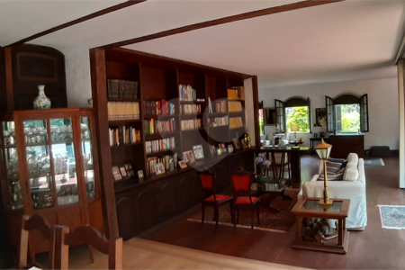 Sobrado à venda com 4 quartos, sendo 2 suítes, em Vila Madalena, São Paulo, SP