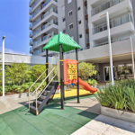 Apartamento à venda com 2 quartos, sendo 1 suíte,  em Jardim Caravelas, São Paulo, SP