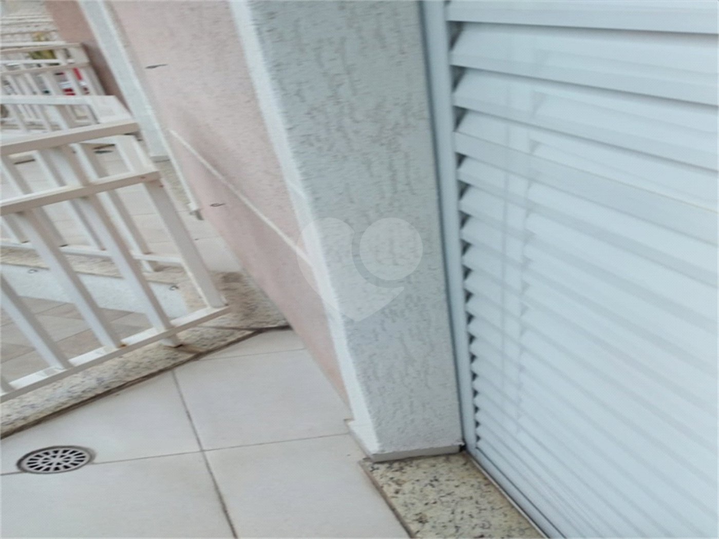 Casa à venda com 3 quartos, sendo 2 suítes, no condomínio Villa's Residencial, São Paulo - SP