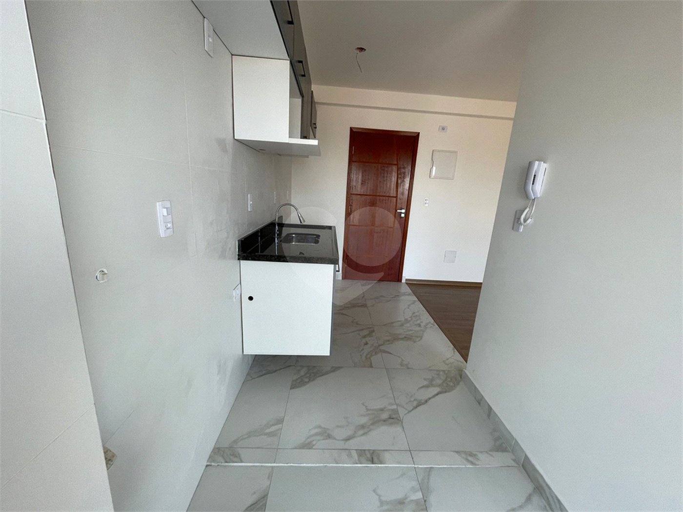 Apartamento à venda com 2 quartos, sendo 1 suíte,  em Parada Inglesa, São Paulo, SP