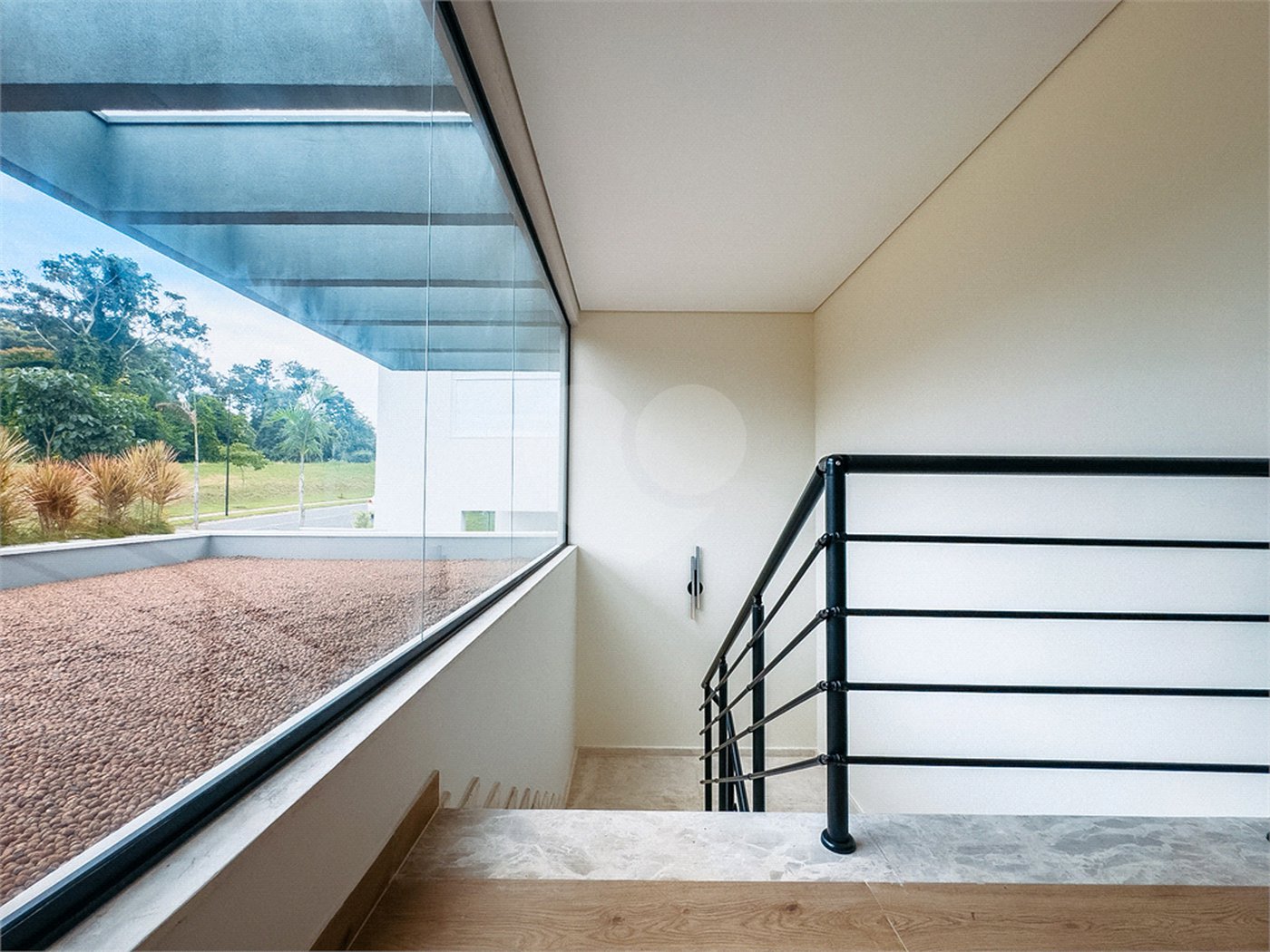 Casa à venda com 4 suítes no condomínio Villa dos Pinheiros, Indaiatuba - SP