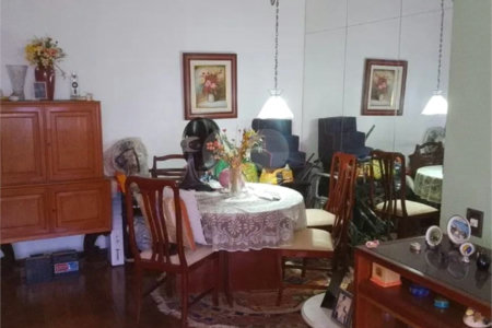 Apartamento à venda com 3 quartos, sendo 1 suíte,  em Tijuca, Rio de Janeiro, RJ
