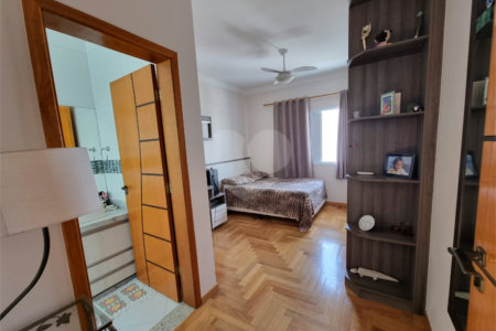 Casa à venda com 3 suítes no condomínio Horto Florestal I, Sorocaba - SP