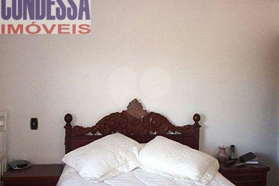 Sobrado à venda com 5 quartos, sendo 2 suítes, em Horto Florestal, São Paulo, SP