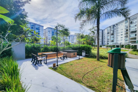 Apartamento à venda com 3 quartos, sendo 1 suíte, em Santo Amaro, São Paulo, SP