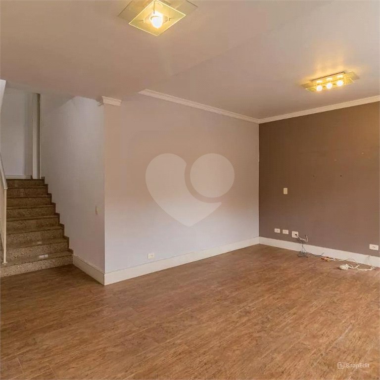 Casa à venda com 3 suítes em Vila Morse, São Paulo, SP