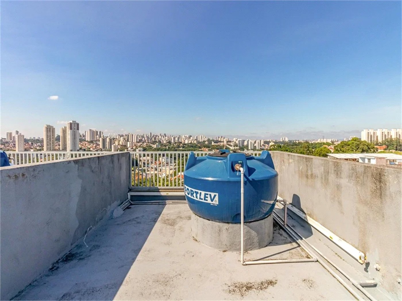 Casa à venda com 2 suítes em Jardim das Vertentes, São Paulo, SP