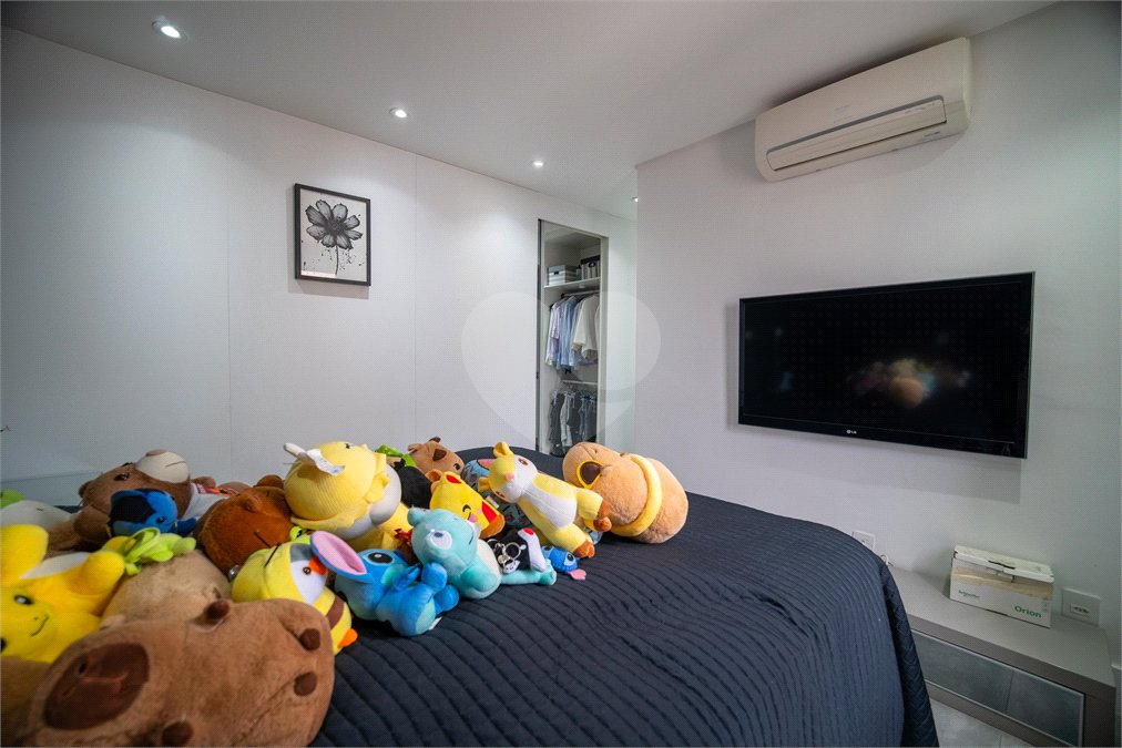 Cobertura à venda com 3 quartos, sendo 2 suítes,  em Santana, São Paulo, SP