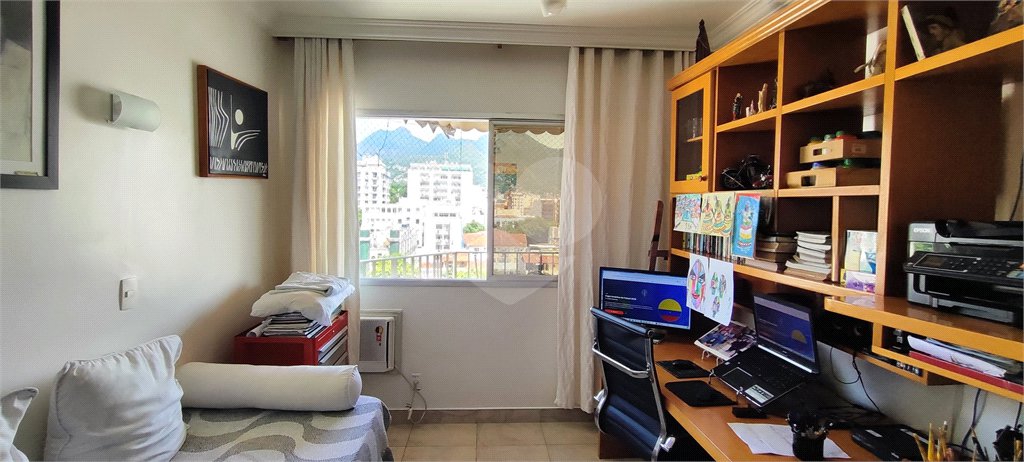 Apartamento à venda com 3 quartos, sendo 1 suíte, em Vila Isabel, Rio de Janeiro, RJ