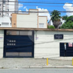 Casa à venda com 2 suítes no condomínio Residencial Pavoni I, São Paulo - SP