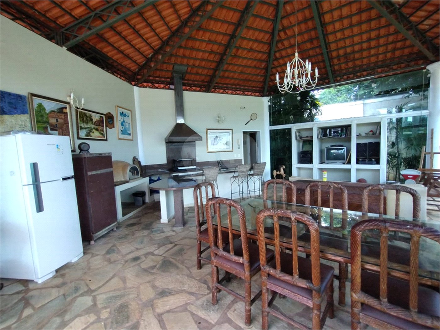 Casa à venda com 5 suítes em Jardim Colombo, Itapetininga, SP