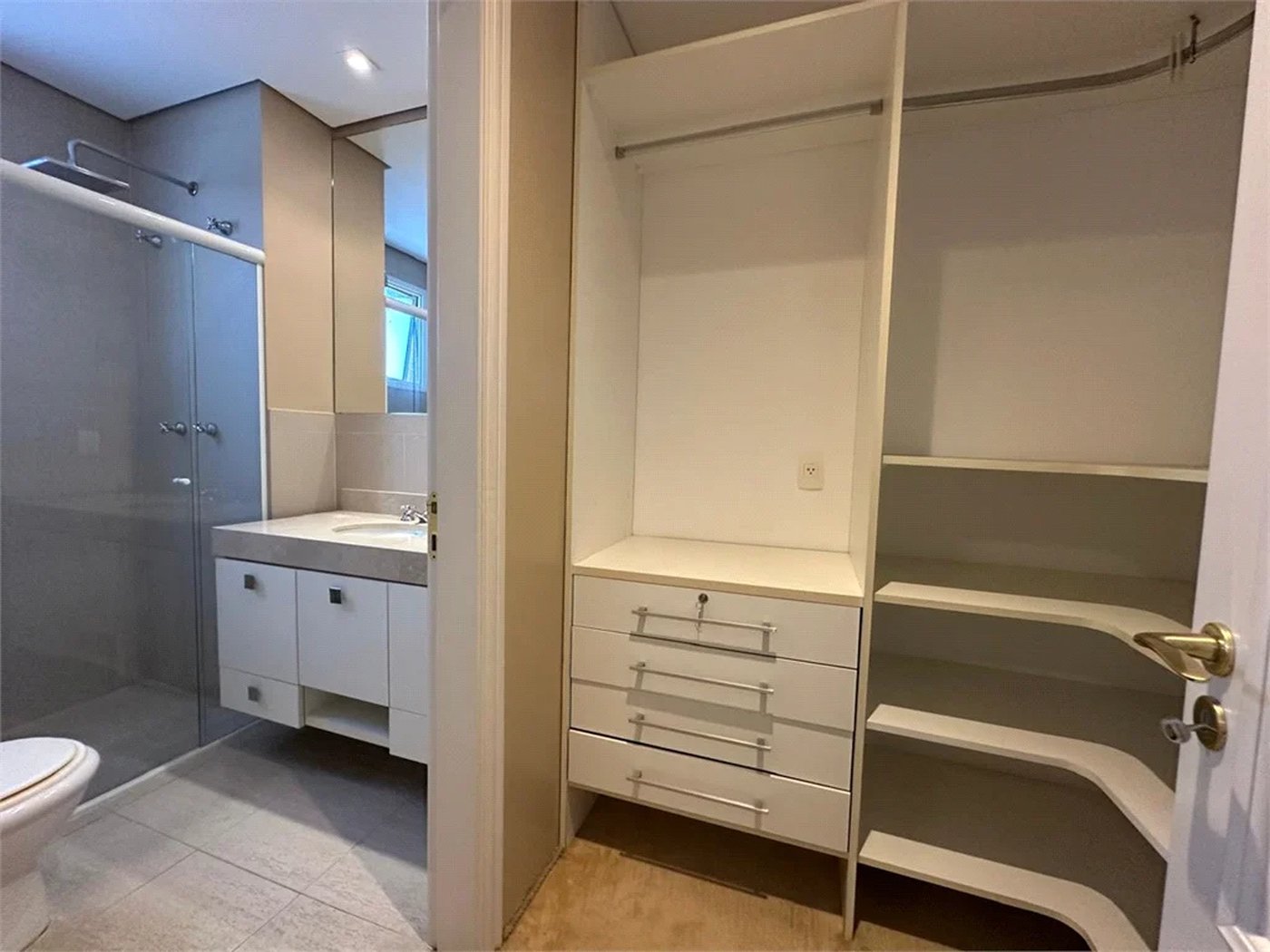 Apartamento para alugar com 4 suítes em Jardim Fonte do Morumbi, São Paulo, SP