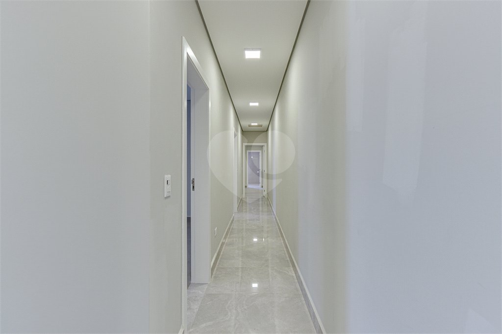 Casa à venda com 4 suítes no condomínio Carmen, São Paulo - SP