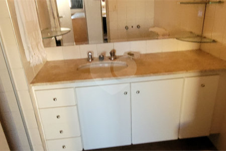 Apartamento à venda com 4 quartos, sendo 1 suíte, em Sumaré, São Paulo, SP