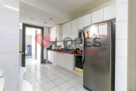 Apartamento à venda com 3 quartos, sendo 1 suíte, em Copacabana, Rio de Janeiro, RJ