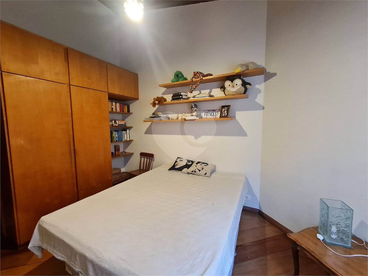 Casa Térrea à venda com 4 quartos, sendo 2 suítes, em Interlagos, São Paulo, SP