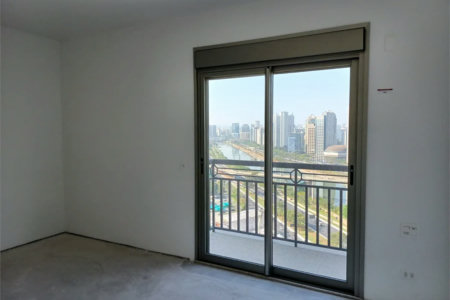 Apartamento à venda com 4 suítes em Real Parque, São Paulo, SP