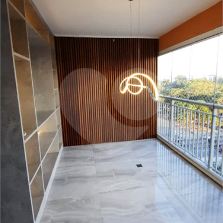 Apartamento à venda com 2 quartos em Santo Amaro, São Paulo, SP