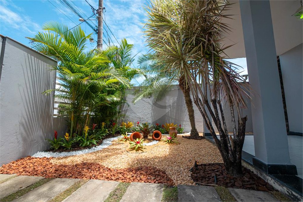 Casa à venda com 6 quartos, sendo 2 suítes, em Outerio da Glória, Porto Seguro, BA