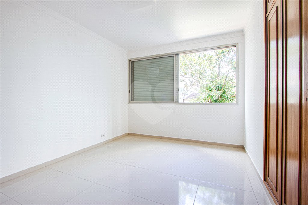 Apartamento à venda ou para alugar com 3 quartos, sendo 1 suíte,  em Pinheiros, São Paulo, SP