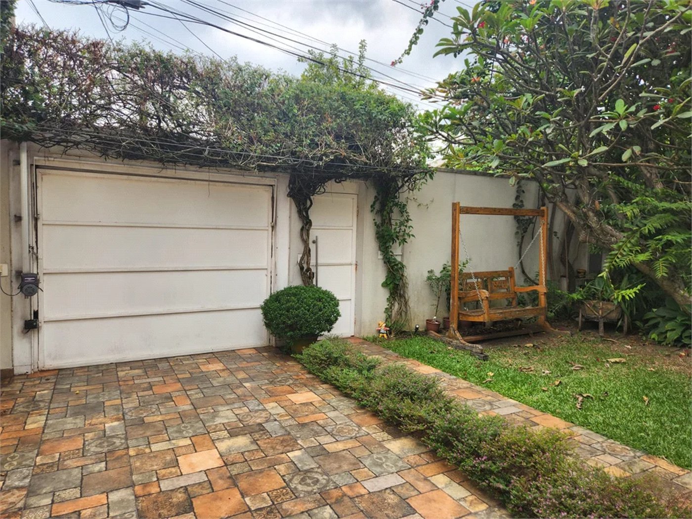 Casa à venda com 4 quartos, sendo 2 suítes, em Vila Romana, São Paulo, SP