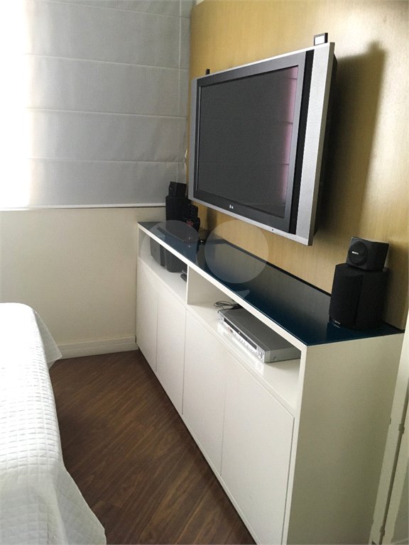 Apartamento à venda com 3 suítes em Vila Gomes Cardim, São Paulo, SP