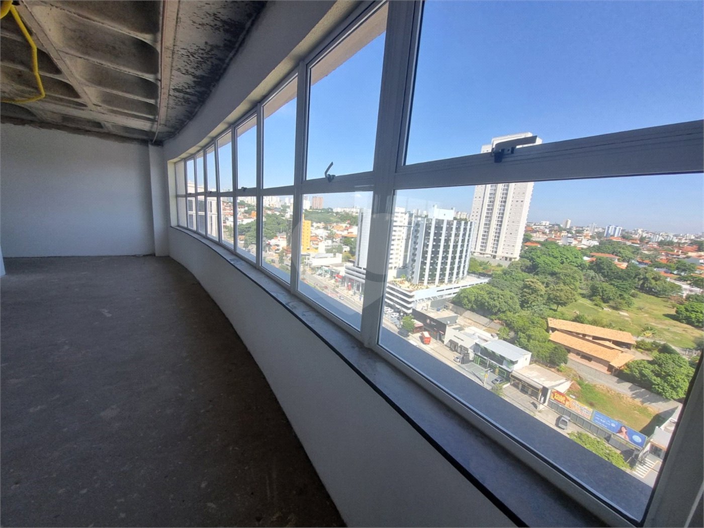 Apartamento à venda com 4 quartos, sendo 3 suítes, em Jardim Judith, Sorocaba, SP