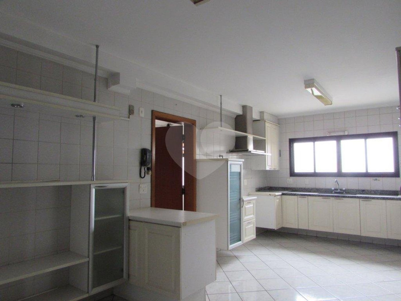 Apartamento à venda com 3 suítes em Bela Aliança, São Paulo, SP