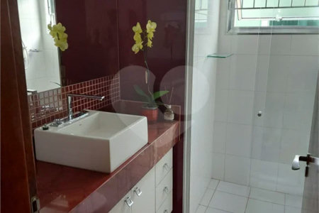 Sobrado à venda com 3 quartos, sendo 2 suítes, em Parada Inglesa, São Paulo, SP