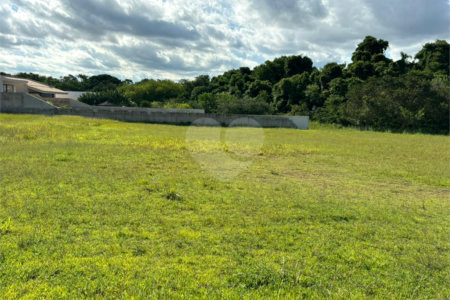 Terreno à venda no condomínio Villa Toscana, Votorantim - SP