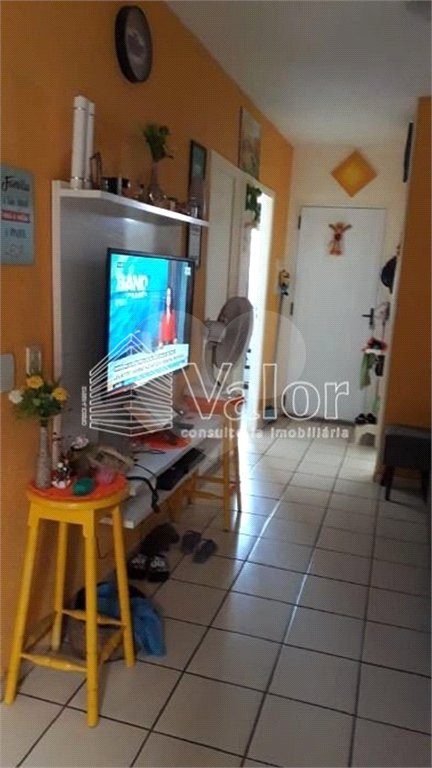 Casa em condomínio com 3 dormitórios